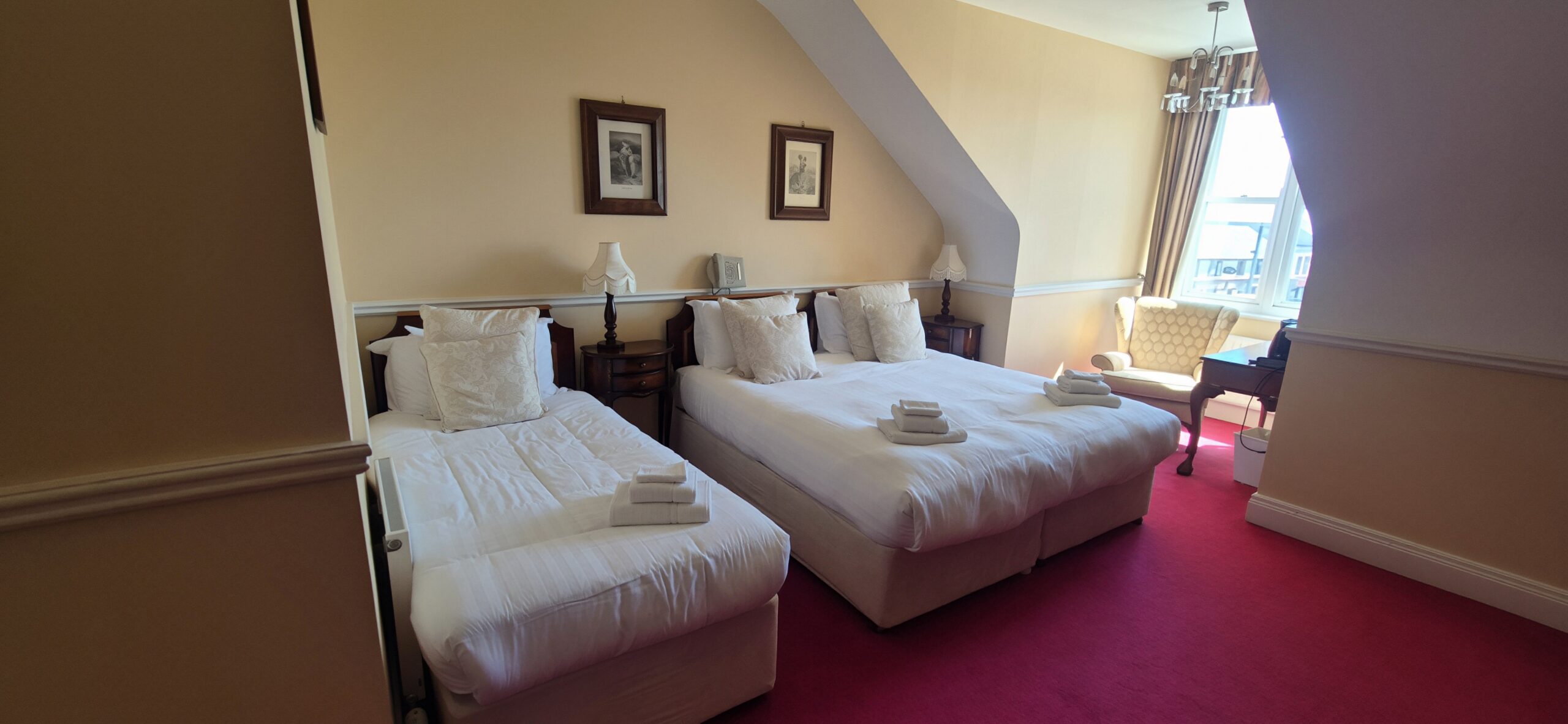 Kilcoolys triple room